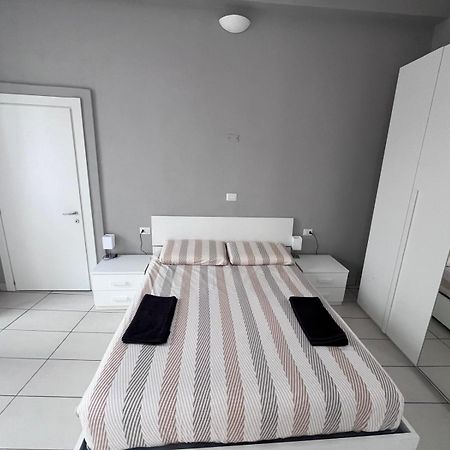 Casa Castagna Appartamento - Lecco Bagian luar foto