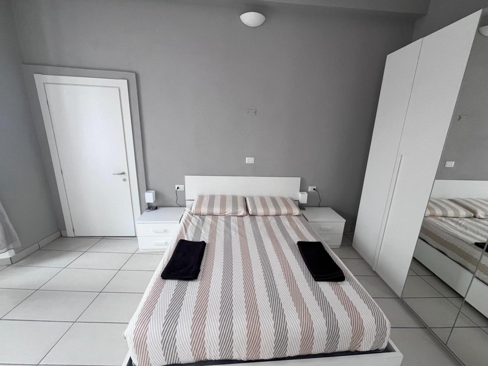Casa Castagna Appartamento - Lecco Bagian luar foto
