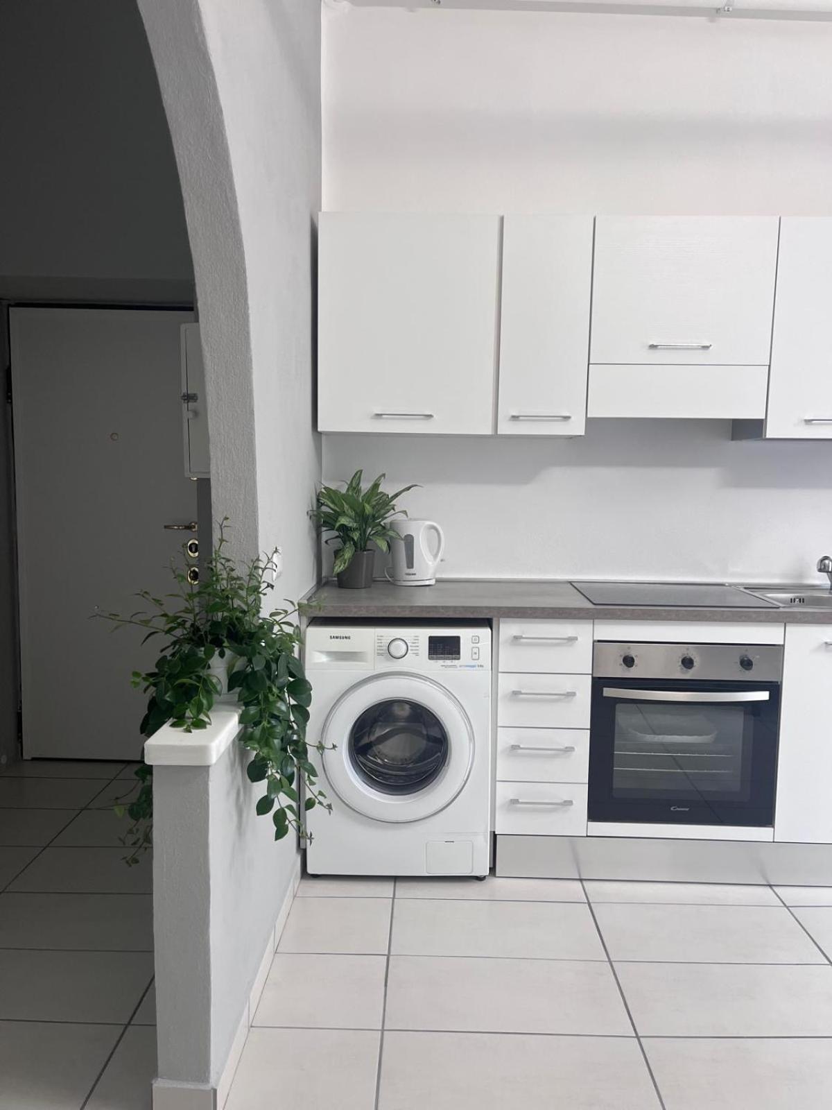 Casa Castagna Appartamento - Lecco Bagian luar foto