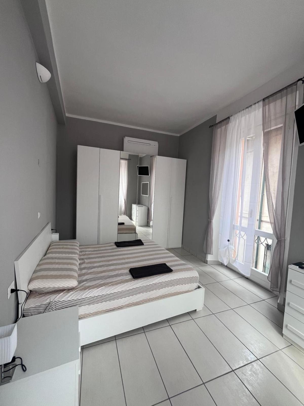 Casa Castagna Appartamento - Lecco Bagian luar foto