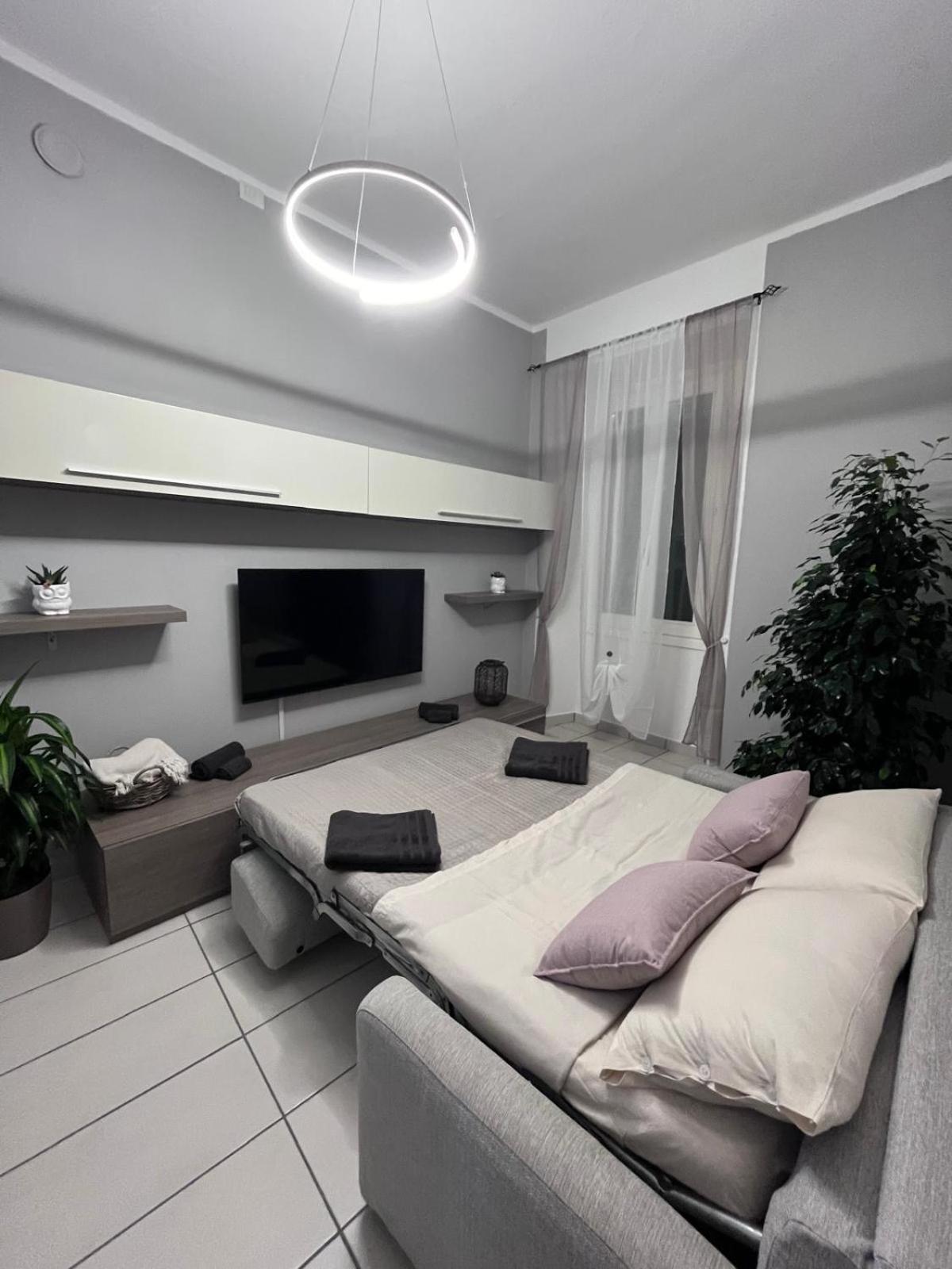 Casa Castagna Appartamento - Lecco Bagian luar foto